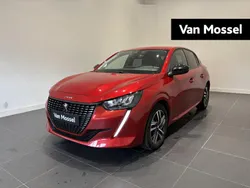 Rood Gebruikt 2022 Peugeot 208 Allure Hatchback | € 17.435 (Eerlijke prijs)