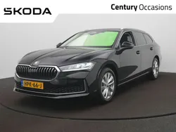 Zwart, metallic lak Gebruikt 2024 Skoda Superb Business Line Stationwagen | € 37.900 (Duur)