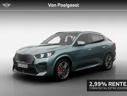 Cape york green metallic (c5y) (groen metallic) Nieuw 2025 BMW iX2 M Sport SUV | € 62.109 (Eerlijke prijs)