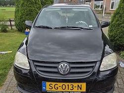 Zwart Gebruikt 2005 VW Fox Trendline Hatchback | € 875 (Goede deal)