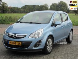 Blauw Gebruikt 2013 Opel Corsa Design Edition Hatchback | € 6.950 (Iets duurder)