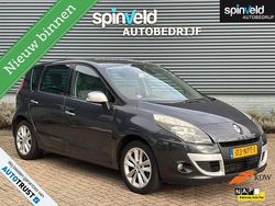 Grijs Gebruikt 2010 Renault Scénic III MPV | € 3.999 (Eerlijke prijs)