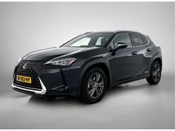 Zwart Gebruikt 2019 Lexus UX Business Edition SUV | € 25.950 (Eerlijke prijs)