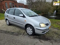 Grijs Gebruikt 2005 Nissan Almera Tino Visia MPV | € 1.499 (Eerlijke prijs)