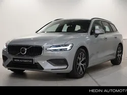 Grijs, metallic lak Gebruikt 2024 Volvo V60 Stationwagen | € 39.995