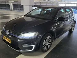 Zwart Gebruikt 2015 VW e-Golf Hatchback | € 11.950 (Iets duurder)
