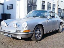 Grijs Gebruikt 1967 Porsche 911S | € 99.500