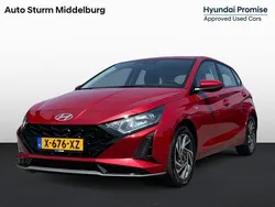 Dragon red Gebruikt 2024 Hyundai i20 Comfort Hatchback | € 23.450 (Duur)