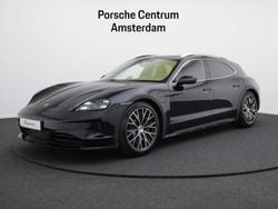 Zwart Gebruikt 2024 Porsche Taycan Cross Turismo Sedan | € 119.950