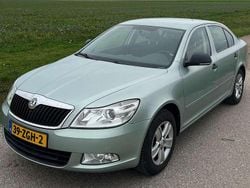 Groen Gebruikt 2012 Skoda Octavia Comfort Sedan | € 5.500 (Goede deal)