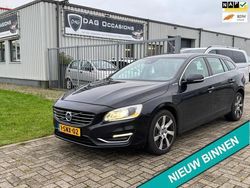 Zwart Gebruikt 2013 Volvo V60 Summum Stationwagen | € 7.950 (Iets duurder)