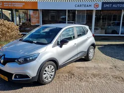 Grijs Gebruikt 2015 Renault Captur Dynamique SUV | € 12.950 (Eerlijke prijs)