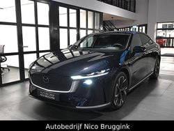 Zwart Gebruikt 2025 Mazda 6e Takumi-Line Sedan | € 44.040 (Eerlijke prijs)