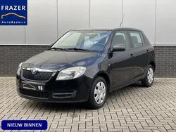 Zwart Gebruikt 2009 Skoda Fabia Hatchback | € 3.750 (Eerlijke prijs)