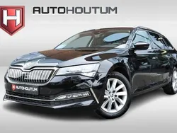 Zwart Gebruikt 2023 Skoda Superb Business Line Stationwagen | € 34.995 (Goede deal)