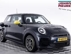 Blauw Gebruikt 2022 Mini Cooper Classic Hatchback | € 18.900 (Goede deal)