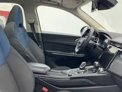 Zwart Gebruikt 2023 Lynk & Co 01 SUV | € 27.400 (Eerlijke prijs)