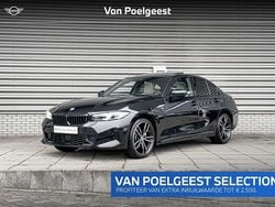 Saphirschwarz metallic (zwart metallic) Gebruikt 2024 BMW 330e M Sport Sedan | € 46.800 (Super prijs)