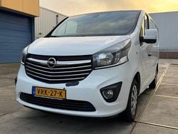 Wit Gebruikt 2017 Opel Vivaro Sport MPV | € 4.250 (Goede deal)