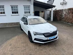 Wit Gebruikt 2020 Skoda Superb SportLine Stationwagen | € 29.990 (Duur)
