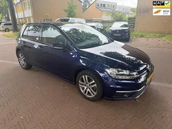 Blauw Gebruikt 2019 VW Golf VII Hatchback | € 10.250 (Super prijs)