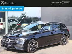 Zwart Gebruikt 2023 Mercedes C300e Luxury Stationwagen | € 41.888 (Goede deal)