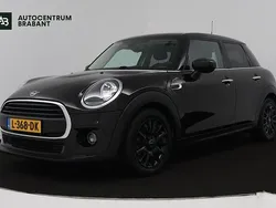 Zwart Gebruikt 2021 Mini ONE Business Hatchback | € 16.945 (Eerlijke prijs)