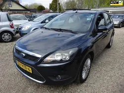 Grijs Gebruikt 2009 Ford Focus Titanium Hatchback | € 2.495 (Eerlijke prijs)