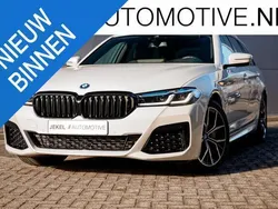Overige Gebruikt 2024 BMW 530e M Sport Stationwagen | € 52.890 (Eerlijke prijs)