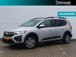 Grijs, metallic lak Gebruikt 2023 Dacia Jogger Expression MPV | € 18.900 (Eerlijke prijs)