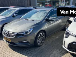 Grijs Gebruikt 2018 Opel Astra Innovation Hatchback | € 12.950 (Goede deal)