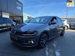 Grijs, metallic lak Gebruikt 2019 VW Polo R-line Hatchback | € 15.499 (Eerlijke prijs)