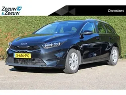 Black pearl m Gebruikt 2023 Kia Ceed Sportswagon Stationwagen | € 22.830 (Eerlijke prijs)