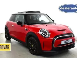 Rood Gebruikt 2021 Mini Cooper SE Classic Hatchback | € 19.950