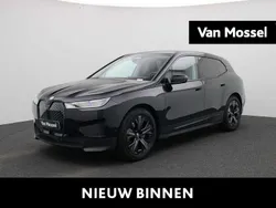 Zwart Gebruikt 2023 BMW iX Executive SUV | € 49.945 (Goede deal)