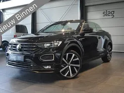 Zwart Gebruikt 2021 VW T-Roc Cabriolet Style Cabriolet | € 32.900 (Eerlijke prijs)