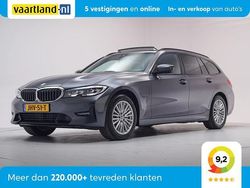 Grijs Gebruikt 2021 BMW 330 Executive Stationwagen | € 26.409 (Super prijs)