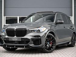 Grijs Gebruikt 2022 BMW X5 M Sport SUV | € 69.950 (Eerlijke prijs)