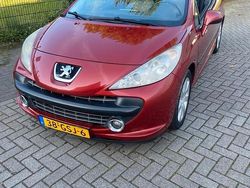 Gebruikt 2007 Peugeot 207 CC Cabriolet | € 1.650 (Eerlijke prijs)