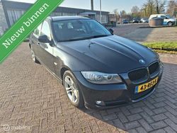 Zwart Gebruikt 2011 BMW 318 Stationwagen | € 4.399 (Eerlijke prijs)