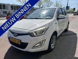 Wit Gebruikt 2013 Hyundai i20 Hatchback | € 4.950 (Eerlijke prijs)