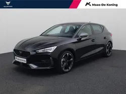 Zwart Gebruikt 2023 Cupra Leon Hatchback | € 27.740 (Eerlijke prijs)