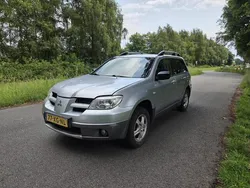 Grijs Gebruikt 2007 Mitsubishi Outlander Invite+ SUV | € 1.950 (Goede deal)