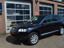 Zwart, metallic lak Gebruikt 2005 VW Touareg SUV | € 7.750