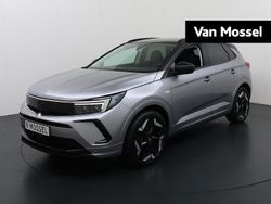 Grijs Gebruikt 2023 Opel Grandland X GSe SUV | € 28.940 (Eerlijke prijs)