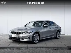 Grijs Gebruikt 2020 BMW 330e Executive Sedan | € 30.900 (Eerlijke prijs)