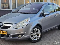 Grijs Gebruikt 2009 Opel Corsa Business Hatchback | € 2.999 (Goede deal)