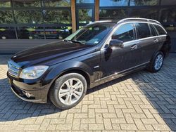 Zwart (metallic) Gebruikt 2010 Mercedes C180 Avantgarde Stationwagen | € 7.900