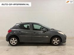 Grijs (metallic) Gebruikt 2011 Peugeot 207 Hatchback | € 4.295 (Eerlijke prijs)
