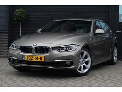 Grijs Gebruikt 2018 BMW 330 Sedan | € 22.495